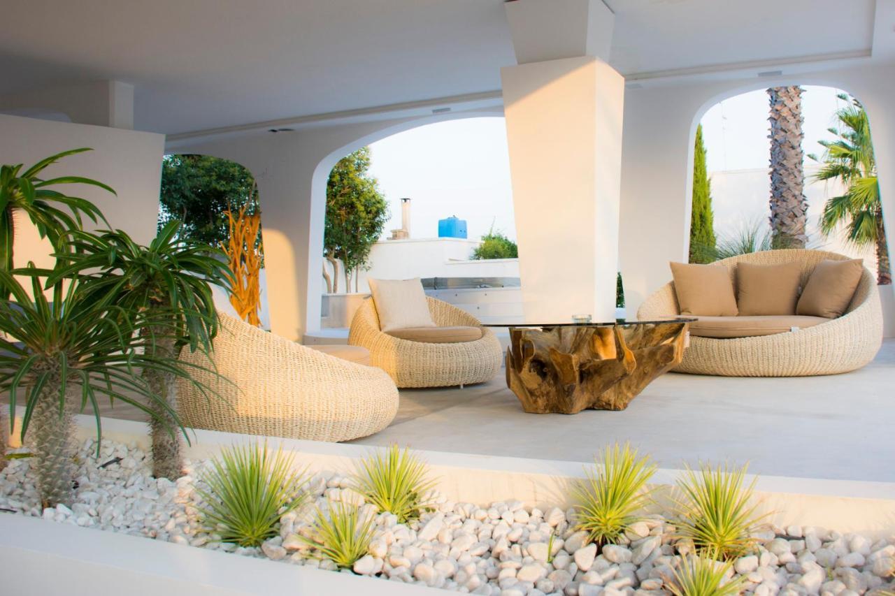 Valentino Luxury Room Porto Cesareo Exterior photo